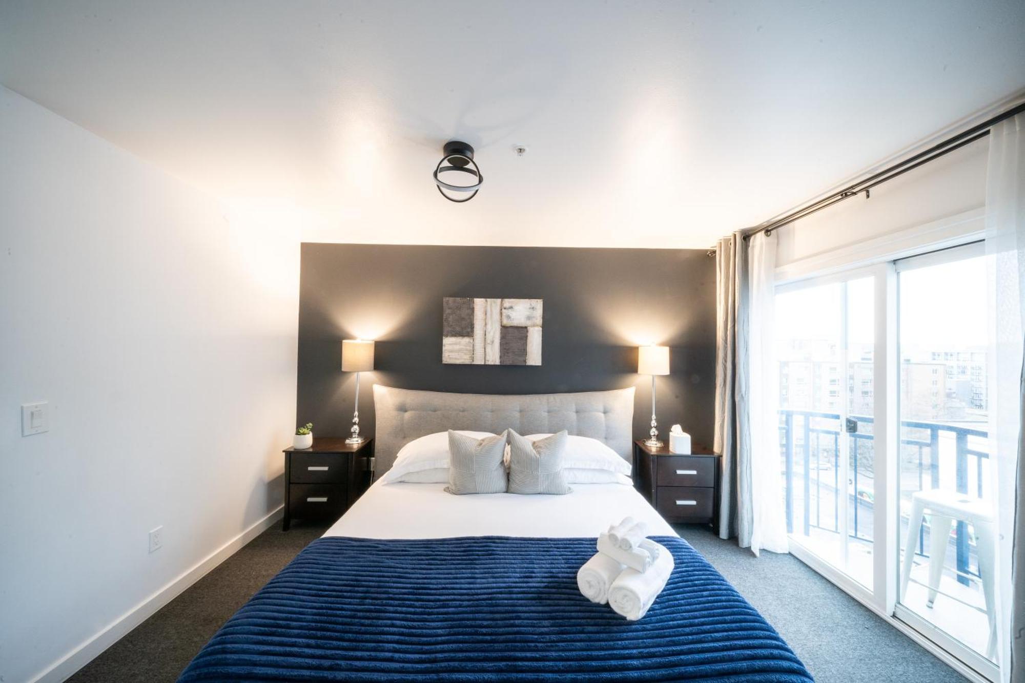 Space Needle Downtown Modern Top Story Penthouse سياتل المظهر الخارجي الصورة